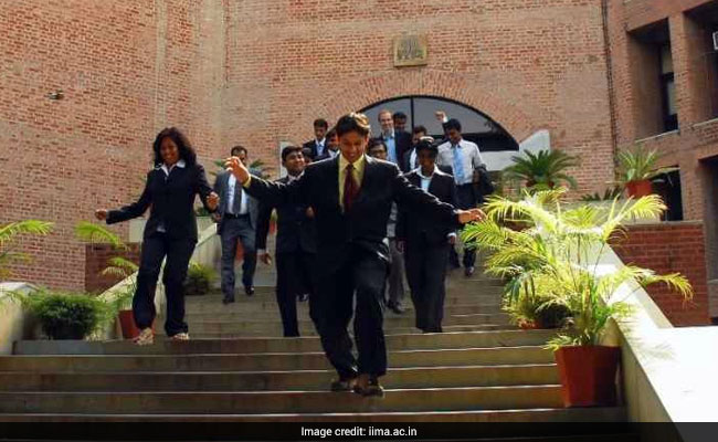 IIM Ahmedabad Concludes Summer Placement For 2017-19 Batch; Accenture, Amazon Among Top Recruiters