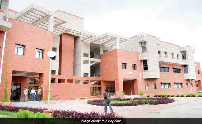 IIT Kanpur Collaborates With New York University On 7 Innovative Research Projects