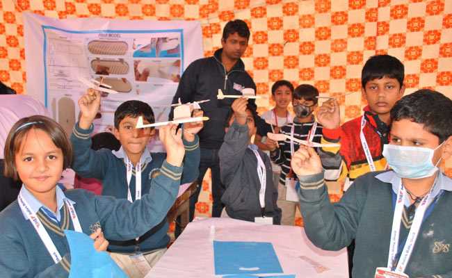 जामिया यूनिवर्सिटी के आकाश में कल उड़ेंगे नन्हे हवाई जहाज, बास्केटबाल का भी होगा रोमांच