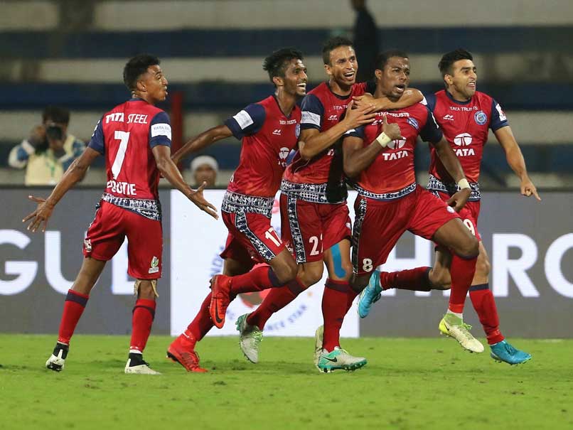 ISL 2017: Injury Time Penalty Gives Jamshedpur FC 1-0 Win Over Bengaluru FC