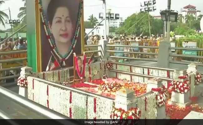 Jayalalithaa Death Anniversary: Black-Clad EPS,OPS Lead Silent march