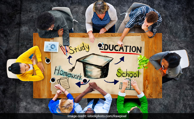 DSSSB Announces Recruitment For More Than 9000 Teaching Posts; Aadhaar Card Mandatory For Exam