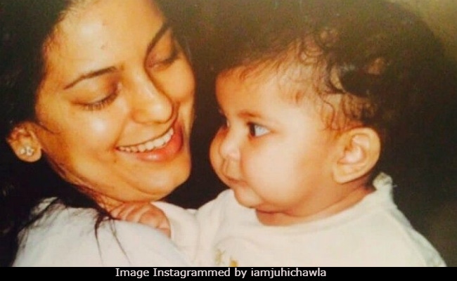 Juhi Chawla Found This Lovely Old Pic Of Daughter Jahnavi As A Baby