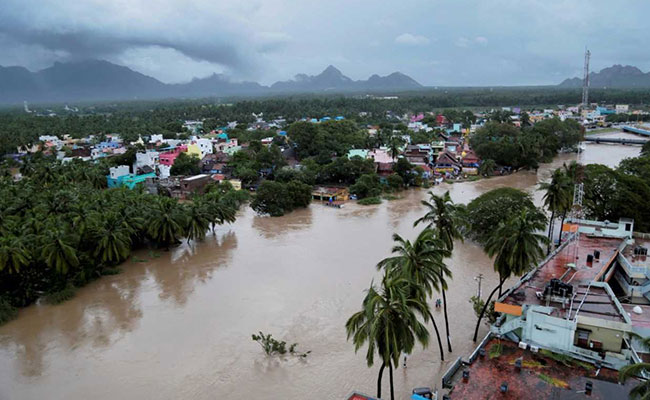 Cyclone Ockhi Wreaks Havoc In Kanyakumari; Damages Power Infrastructure