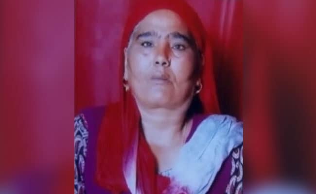अस्पताल पर आरोप, आधार कार्ड न होने पर कारगिल शहीद की पत्नी का नहीं किया इलाज