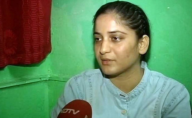 From The Refugee Camps, This Kashmiri Pandit Is Among Civil Services Toppers