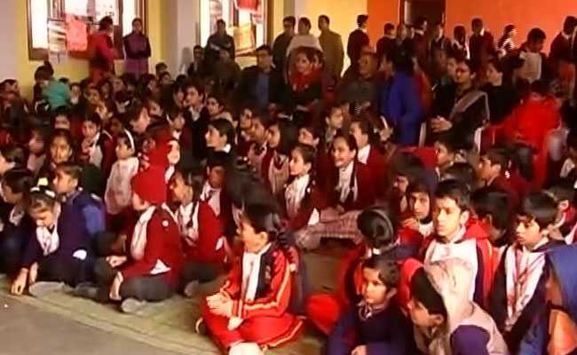 Volunteers Help Kashmiri Pandits Raised Away From Home Rediscover Roots