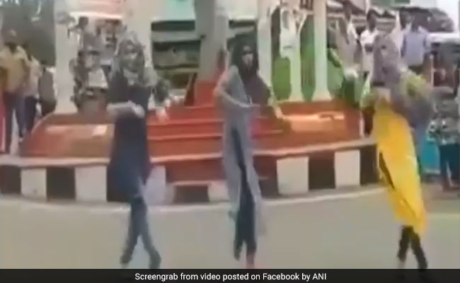 In Kerala, Women In Hijabs Dance In Public, Trolled Online