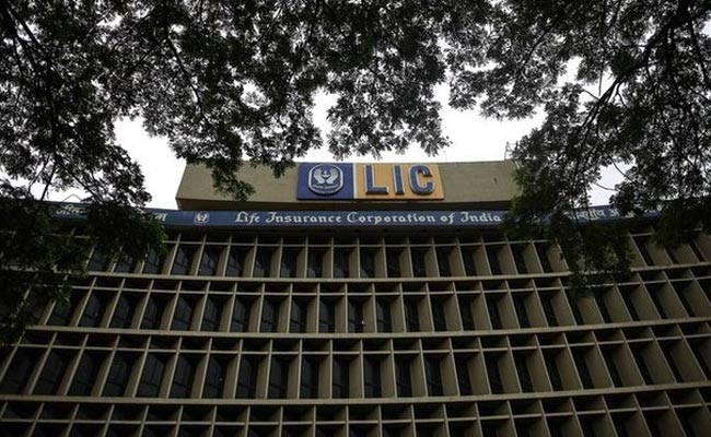 LIC Buys Shares Worth Rs 44,000 Crore Between April-November 2017