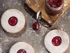 Linzer Cookies