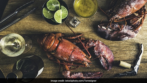 Weird Facts About Lobsters You Didn't Know