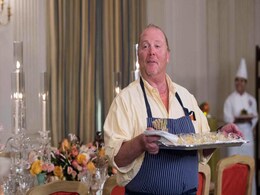 Celebrity Chef After Sexual Misconduct Offers Cinnamon Rolls For "Sorry" Celebrity Chef After Sexual Misconduct Offers Cinnamon Rolls For "Sorry"