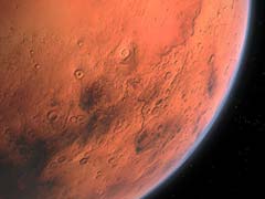 मंगल ग्रह से कहीं नहीं गया पानी, सतह के नीचे ही छिपा है : अध्ययन