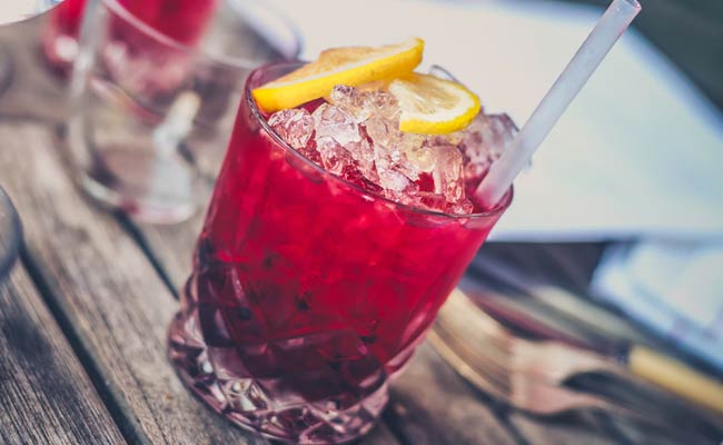 5 Delicious Mocktails For The Teetotalers At Your Parties