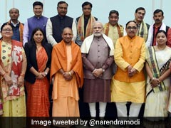 PM Modi Meets Yogi Adityanath, Newly-Elected UP Mayors