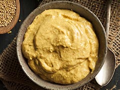 How to Make Your Own Mustard at Home