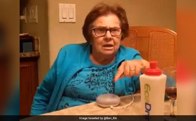 गूगल होम से बातचीत को लेकर बुजुर्ग महिला का यह वीडियो हुआ वायरल... आप भी इसे देखकर हो जाएंगे लोटपोट