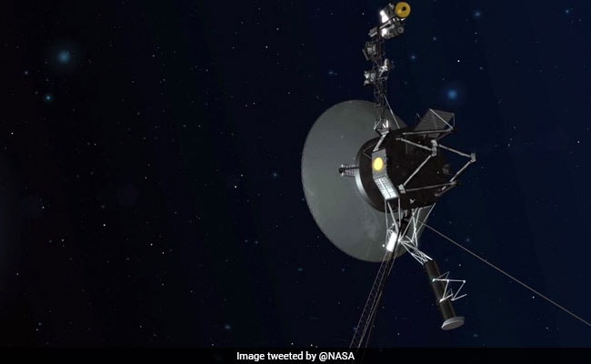 Kosmická loď NASA Voyager 1 nefunguje správně a posílá na Zemi nesmyslné zprávy