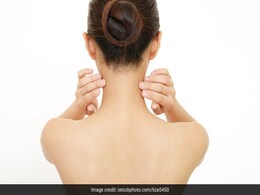 गर्दन की टैनिंग हटाने के पांच आसान तरीके गर्दन की टैनिंग हटाने के पांच आसान तरीके