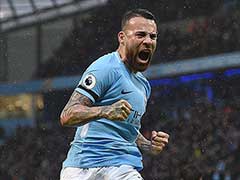 Manchester City Beat Manchester United 2-1 To Remain Unbeaten In Premier League