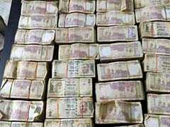 भरूच में डीआरआई ने बंद हो चुके 49 करोड़ रुपये के नोट जब्त किए