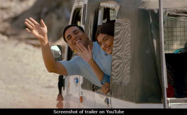 Viral: Akshay Kumar's PadMan Trailer Gets 20 Million Rounds Of Applause