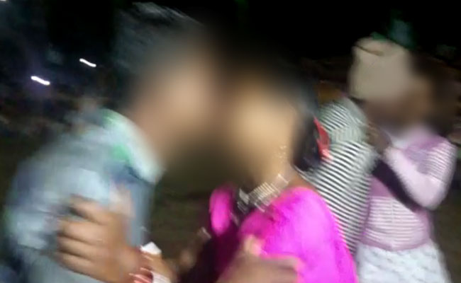 ‘चुंबन प्रतियोगिता’ : शिबू सोरेन ने विधायक को कारण बताओ नोटिस जारी किया