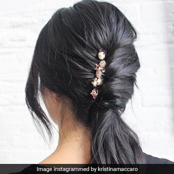 5 Easy Party Hairstyles That Only Take 5 Minutes