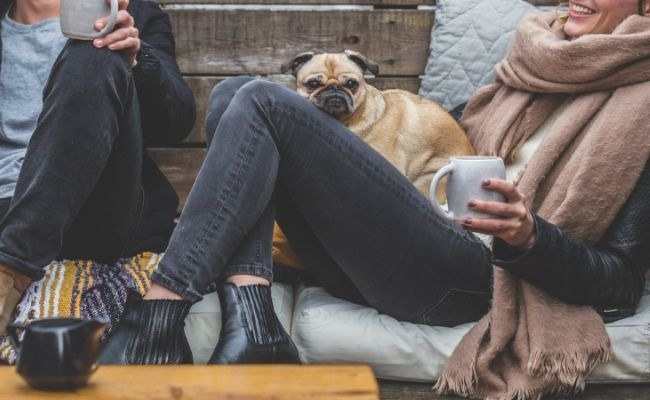 9 Pickup Lines Men Use That Make Our Ears Want To Bleed