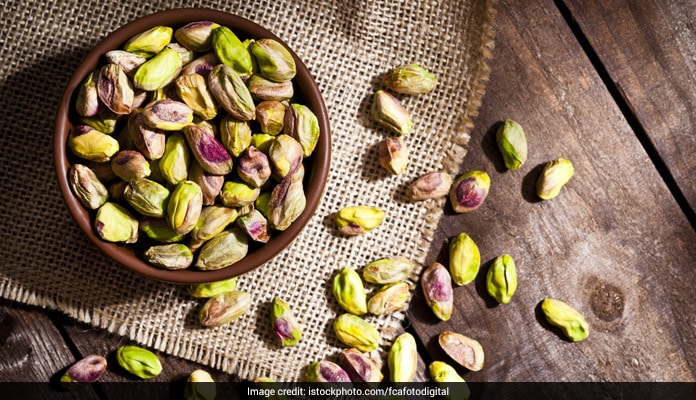 Pistachios (Pista) For Weight Loss: Why And How These Nuts May Help You ...