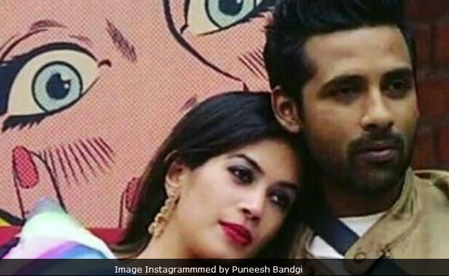 <i>Bigg Boss 11</i>, Weekend Ka Vaar, December 3: Bandgi Kalra Gets Evicted, Leaves Puneesh Sharma Heartbroken