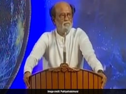 राजनीति में रजनीकांत : नई पार्टी बनाने का किया ऐलान, कहा- कायर नहीं हूं पीछे नहीं हटूंगा राजनीति में रजनीकांत : नई पार्टी बनाने का किया ऐलान, कहा- कायर नहीं हूं पीछे नहीं हटूंगा