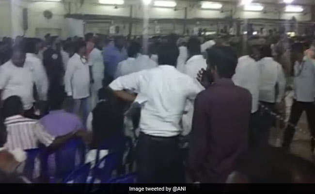 RK Nagar By-Poll: Counting Temporarily Disrupted As Dhinakaran-AIADMK Supporters Clash