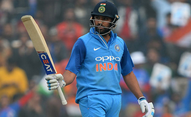 रोहित शर्मा ने रचा इतिहास, जड़ डाला वन-डे का तीसरा दोहरा शतक