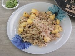 Watch: Try This Quick & Easy Sabudana Khichdi For A Comforting Meal At Home