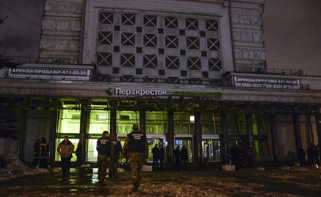 10 Injured In Saint Petersburg Supermarket Bombing