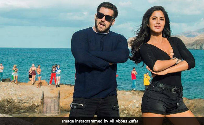 After <i>Tiger Zinda Hai</i>'s Success, Salman Khan Congratulates Katrina Kaif And Team