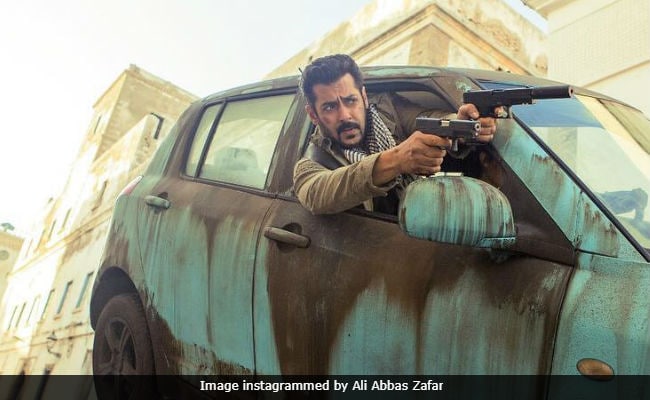 Salman Khan Gets His Groove Back? Tiger Zinda Hai Opens To 'Packed Houses'