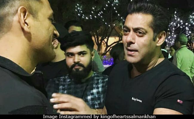 Watch: Salman Khan Dancing At His Birthday Party In Panvel