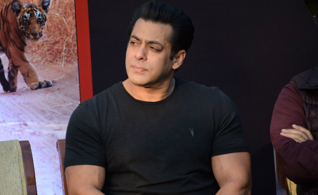 Salman Khan Gets Death Threat From Gangster