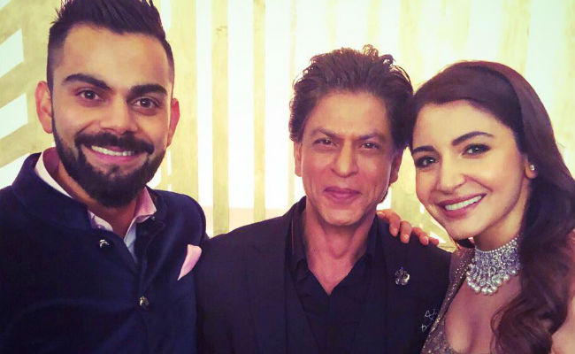 Anushka Sharma-Virat Kohli Mumbai Reception: Shah Rukh Khan Pranks Groom, Dances To <i>Chaiyan Chaiyan</i>