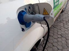 Government Plans To Set-Up EV Charging Panels At Fuel Stations