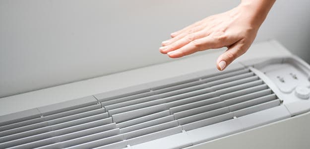 AC Auto Clean Feature: गर्मी में AC सर्विसिंग की टेंशन खत्म, इस बटन से खुद को साफ करता है आपका एयर कंडीशनर