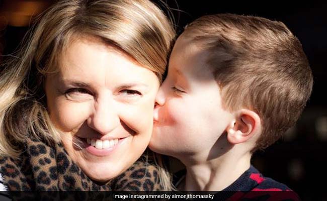 बच्चे ने सैंटा क्लॉस से मांगा ऐसा गिफ्ट कि पिता भी हो गए हैरान, जानिए क्या बच्चे ने सैंटा क्लॉस से मांगा ऐसा गिफ्ट कि पिता भी हो गए हैरान, जानिए क्या