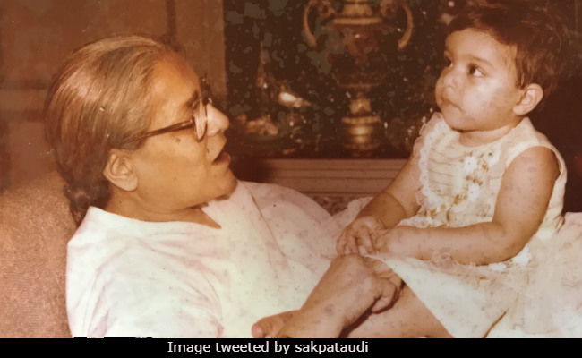 Soha Ali Khan In Nostalgic Throwback Pic With Her '<I>Daadi</i>'