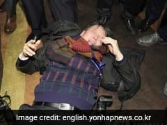 China Guards Beat South Korean Journalist Covering South Korean President Visit