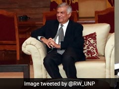 Air Force Chief BS Dhanoa Meets Sri Lankan PM Ranil Wickremesinghe, Discuss Bilateral Issues