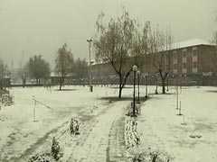 Kashmir Valley Cut Off After Rain, Snow. Highway Blocked, Flights Hit