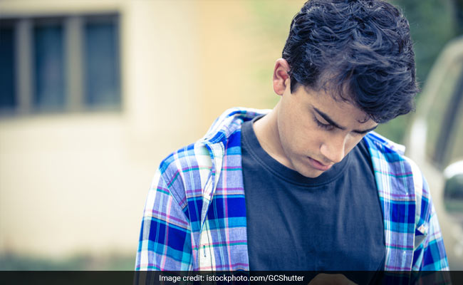 From 'GoCoronaGo' To 'Sampark-O-Meter': IISc, IITs Develop Mobile Apps To Help Fight COVID-19