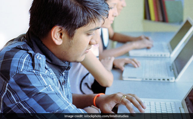 JEE Advanced 2018 Admit Card Released; Exam On May 20